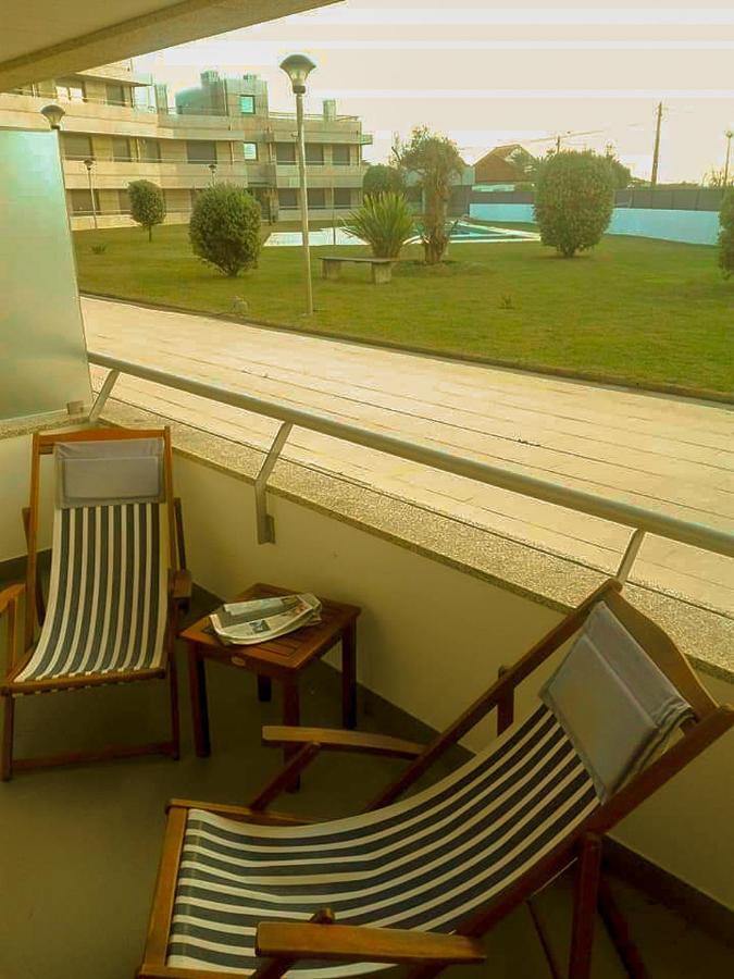 Beach Front Apartment - With Swimming Pool, Barbecue And Tennis Court! Viana do Castelo Eksteriør billede